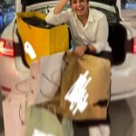 Huma Qureshi Instagram - Best kind of therapy is retail therapy ! #besttherapy #retailtherapy #feelgood What have I done ? Hey Bhagwan … #shoptillyoudrop #joy
