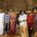 Iniya Instagram - ITS A WRAP OF MY RECENT MOVIE SHOOT .. 🤩 #THOOKUDUDRAI @dennisfilmzone @actor_balasaravanan @senrayan_official @yogibabuofficial_ @mahesh.subramaniam_offl @ravivarman_rv_dop EVP Film City