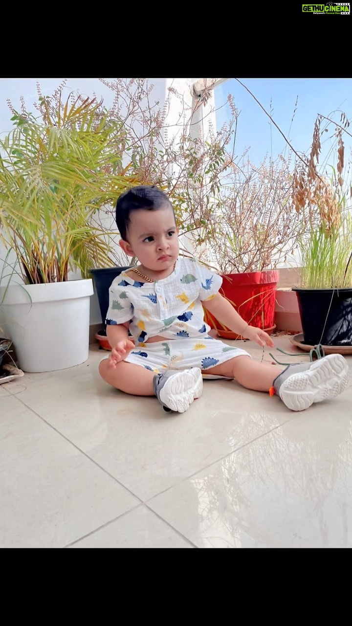 Ishaara Nair Instagram - The weather in dubai now is too hot to handle 😎☀️❤️ keep hydrating. Also Share your thoughts about our summer fits in the comments #toddlermom #toddlerfashion #ootdinspo #babyfashionista #babiesofinstagram #fashionmodel #babiesofdubai #toddlersofdubai #ootd #boymom #boydad #viralreels #babyfashion #boyfashion #toddlerootd #stylinggamestrong #babiesofindia #babymodel #mommiesofinstagram #mamasboy #daddasboy #cutebabies #summeroutfits #summerbabies #summerbabyboyfits #babyfits #toddlersofig Dubai Marina
