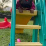 Ishika Singh Instagram - Shudhar jao… #babygirl #babysdayout #slides #toddleractivities #toddlermomlife #toddlerlife