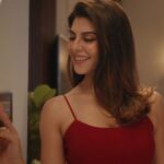 Jacqueline Fernandez Instagram - Touch. Tap. Swipe. Wave. What fun ways to operate a switch, isn't it? You should try them out too! #GoldmedalElectricals #GoldmedalIndia #Goldmedal #SwitchToTheAmazing #HomeAutomation #Switches #HomeAutomationSystem #Ad