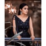 Janani Iyer Instagram - All black everything! 🖤 Make up- @artistrybyolivia Hair- @mani_stylist_ Photographer- @ajay_shadowsphotography @shadowsphotographyy Outfit- @archana.karthick Earrings- @theamethyststore #instagood #explorepage