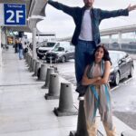 Janhvi Kapoor Instagram - au revoir! 💕