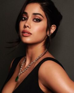 Janhvi Kapoor Instagram - 🖤