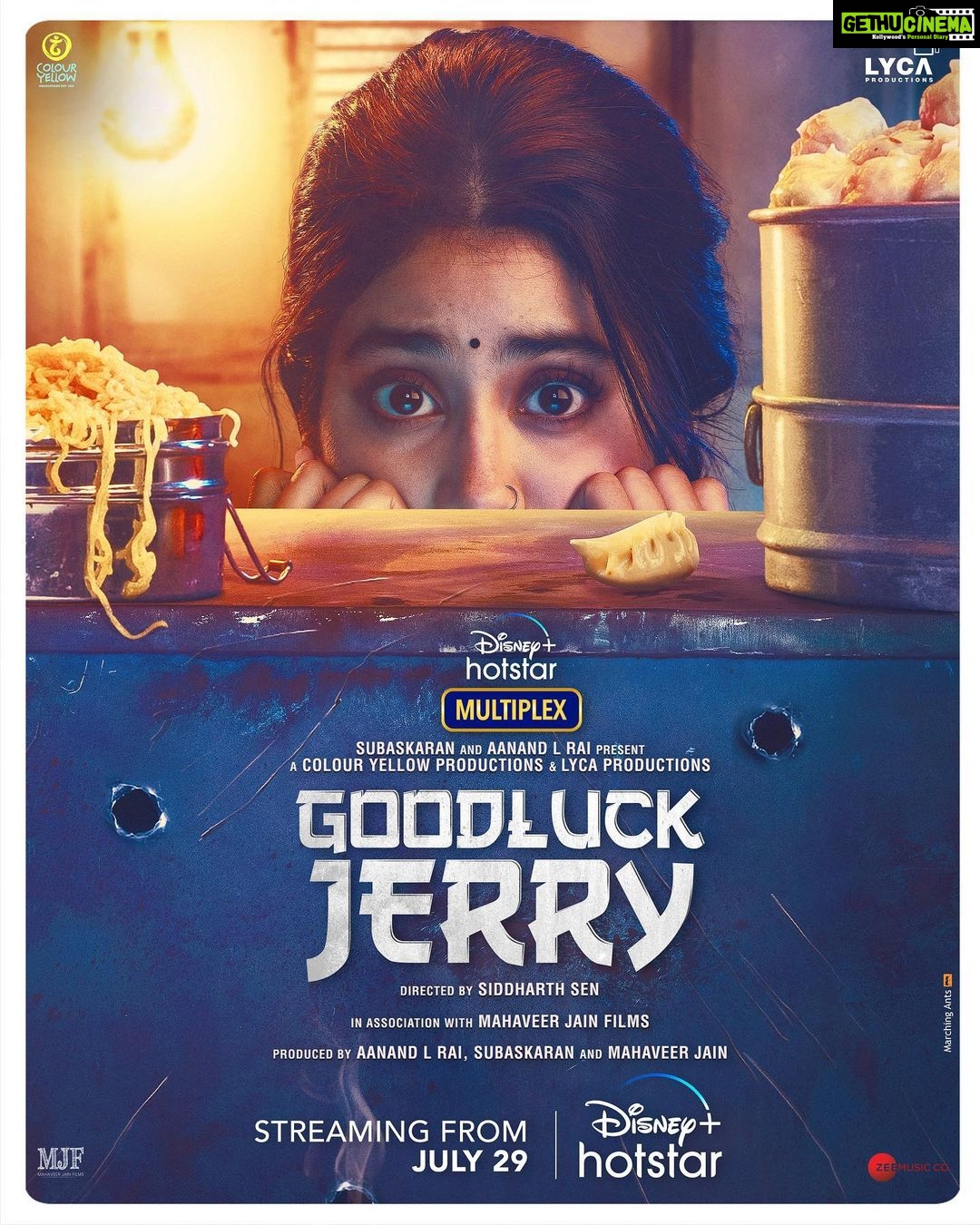 Janhvi Kapoor Instagram - Nikal Padi hu main ek naye adventure par, GoodLuck nahi bolenge? #GoodLuckJerry streaming from 29th July on @disneyplushotstar #DisneyPlusHotstarMultiplex @siddharthsen @pankajmatta_ @janhvikapoor @deepakdobriyal1 @mitavasisht @neeraajysood @isahilmehta @officialsushantsingh @jaswantsinghdalal @samta_sudiksha @paragchhabra.official @rajshekharis @aanandlrai #HimanshuSharma #MahaveerJain @cypplofficial @lyca_productions @DisneyPlusHotstar @zeemusiccompany #MahaveerJainFilms @sandymeranaam #aashishsingh