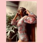 Jennifer Winget Instagram - Watching in slow motion, as you turn around and say….🎵 Style Maverick @simmerouquai 🩱@a.la.modebyakanksha