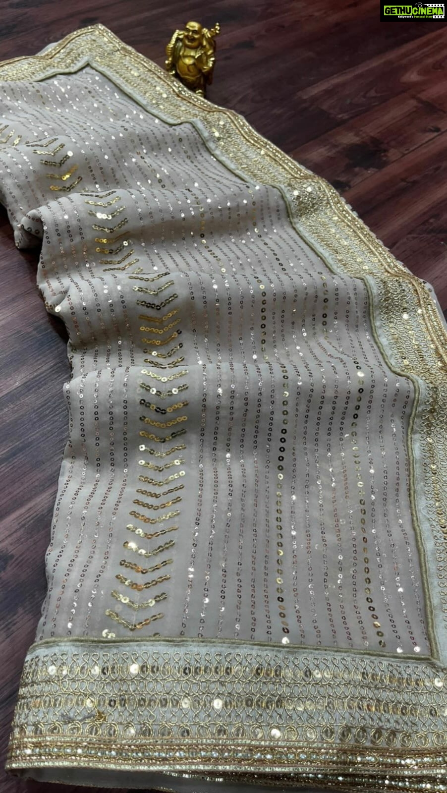 Joy Crizildaa Instagram - To place an order Kindly DM ! ❤️ Disclaimer : color may appear slightly different due to photography No exchange or return Unpacking video must for any sort of damage complaints Threads here and there, missing threads,colour smudges are not considered as damage as they are the result in hand woven sarees. #joycrizildaa #joycrizildaasarees #handloom #onlineshopping #traditionalsaree #sareelove #sareefashion #chennaisaree #indianwear #sari #fancysarees #iwearhandloom #sareelovers #sareecollections #sareeindia