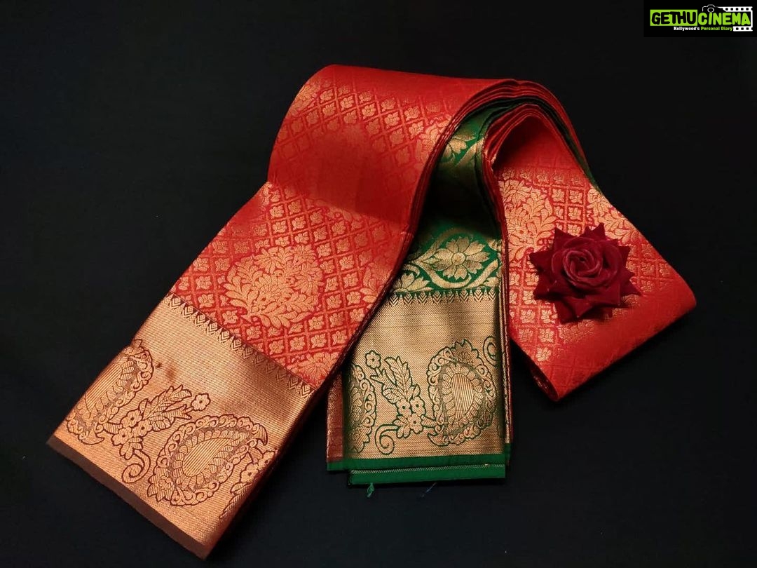 Joy Crizildaa Instagram - To place an order Kindly DM ! ❤️ Disclaimer : color may appear slightly different due to photography No exchange or return Unpacking video must for any sort of damage complaints Threads here and there, missing threads,colour smudges are not considered as damage as they are the result in hand woven sarees.