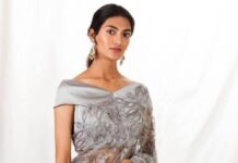 Joy Crizildaa Instagram - To place an order Kindly DM ! ❤️ Disclaimer : color may appear slightly different due to photography No exchange or return Unpacking video must for any sort of damage complaints Threads here and there, missing threads,colour smudges are not considered as damage as they are the result in hand woven sarees.