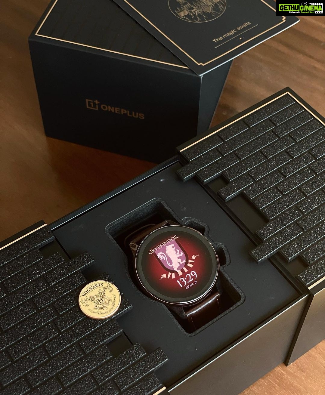 Kalyani Priyadarshan Instagram - Are you a Harry Potter fan? Who isn’t?! I think the OnePlus Harry Potter Limited Edition Watch is magical, and I am sure you will too! In Chennai, this one-of-a-kind watch can be purchased only at the Pondy Bazaar, VR Mall and Phoenix Market City OnePlus Experience Stores. While you’re there, don’t forget to catch the exciting Augmented Reality treasure hunt too! #SmartEverywear @oneplus_india