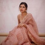 Kalyani Priyadarshan Instagram - For Mirchi Music Awards 🌶 💫 Shot by @kiransaphotography Styled by @shruthimanjari Saree @faabiianaofficial Rings @kalyanjewellers_official Earrings @radhikaagrawalstudio Makeup @amitkagda Hair @savitanalwade Organized by @therouteofficial