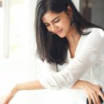 Kalyani Priyadarshan Instagram - The face of someone who has completed 247 sessions of meditation over the last year (according to her app) Also thank you @arunprasath_photography for this photo. You should come to the dubbing studio more often 😋