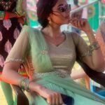 Kalyani Priyadarshan Instagram - Shooting swag captured by @vasukibhaskar 😎😛 The lyrical video of #meherezyla from our film #maanaadu is out with some more BTS stuff in there! Link in bio