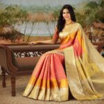 Kalyani Priyadarshan Instagram - 🌼💥🍁 @pothysofficial just inaugurated their new superstore in Kochi and now Kerala's largest textile showroom is right in heart of the city at Kaloor! ♥️♥️♥️ @pothyskerala @pothysofficial #brandambassador #silksarees #susperstore #saree #ad