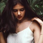 Kalyani Priyadarshan Instagram - This Valentine’s Day #sayitwithsomethingspecial from @kalyanjewellers_official 📸: @tarunkoliyot 💄: @chisellemakeupandhair #kalyanjewellers #valentinesdaygift #ad
