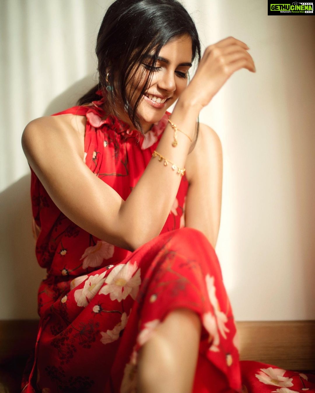 Kalyani Priyadarshan Instagram - Shot by @kiransaphotography Fashion Stylist @pallavi_85 Outfit by @silqthelabel Bracelets @amrapalijewels Earrings @hm HMU @pinkylohar