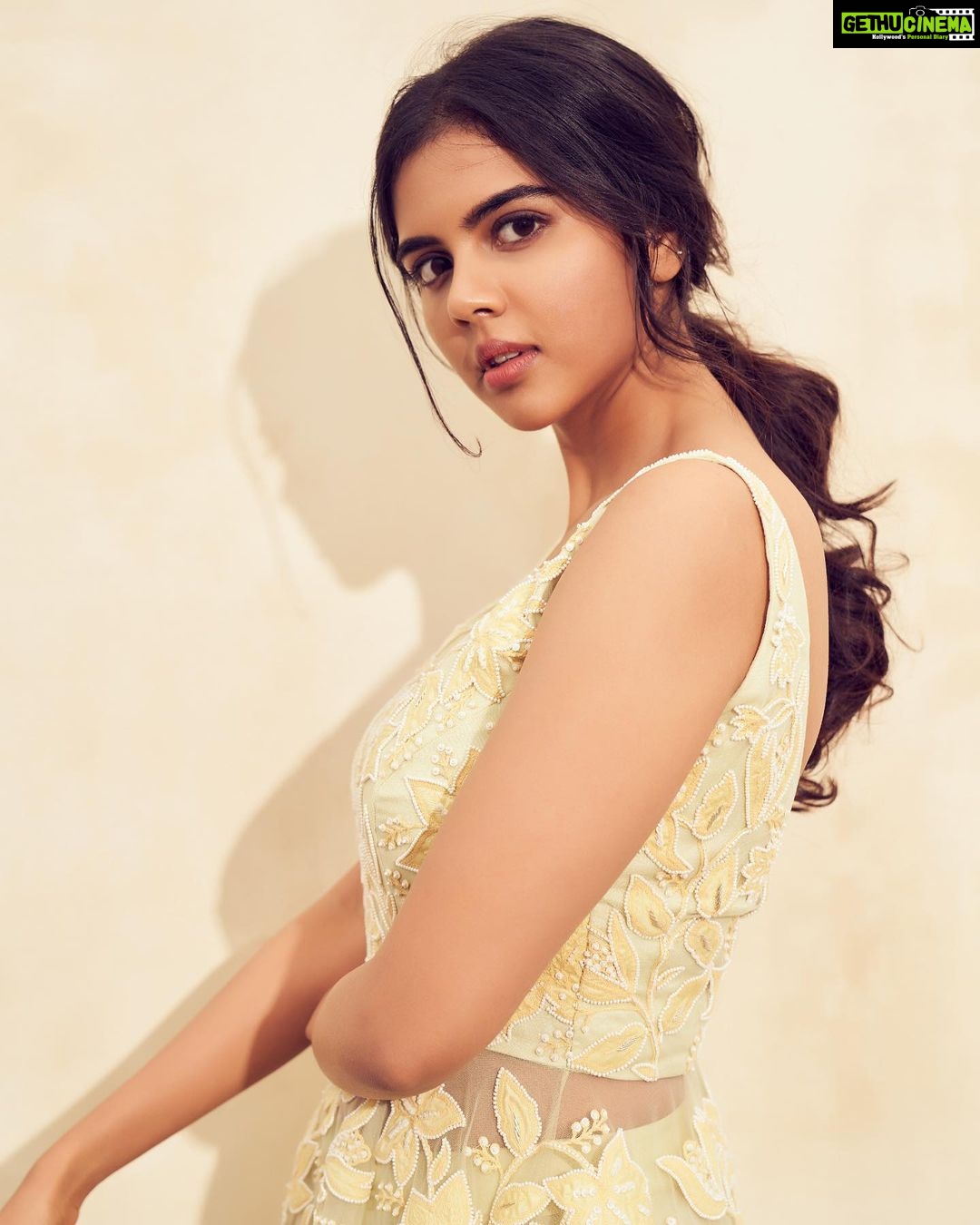 Kalyani Priyadarshan Instagram - More from Ranarangam promos... The film is out tomorrow! Outfit by @mishruofficial Shot by @eshaangirri Styled by @jukalker Assisted by @pratimajukalkar Makeup by @amitkagda Hair by @chinnahairstylist