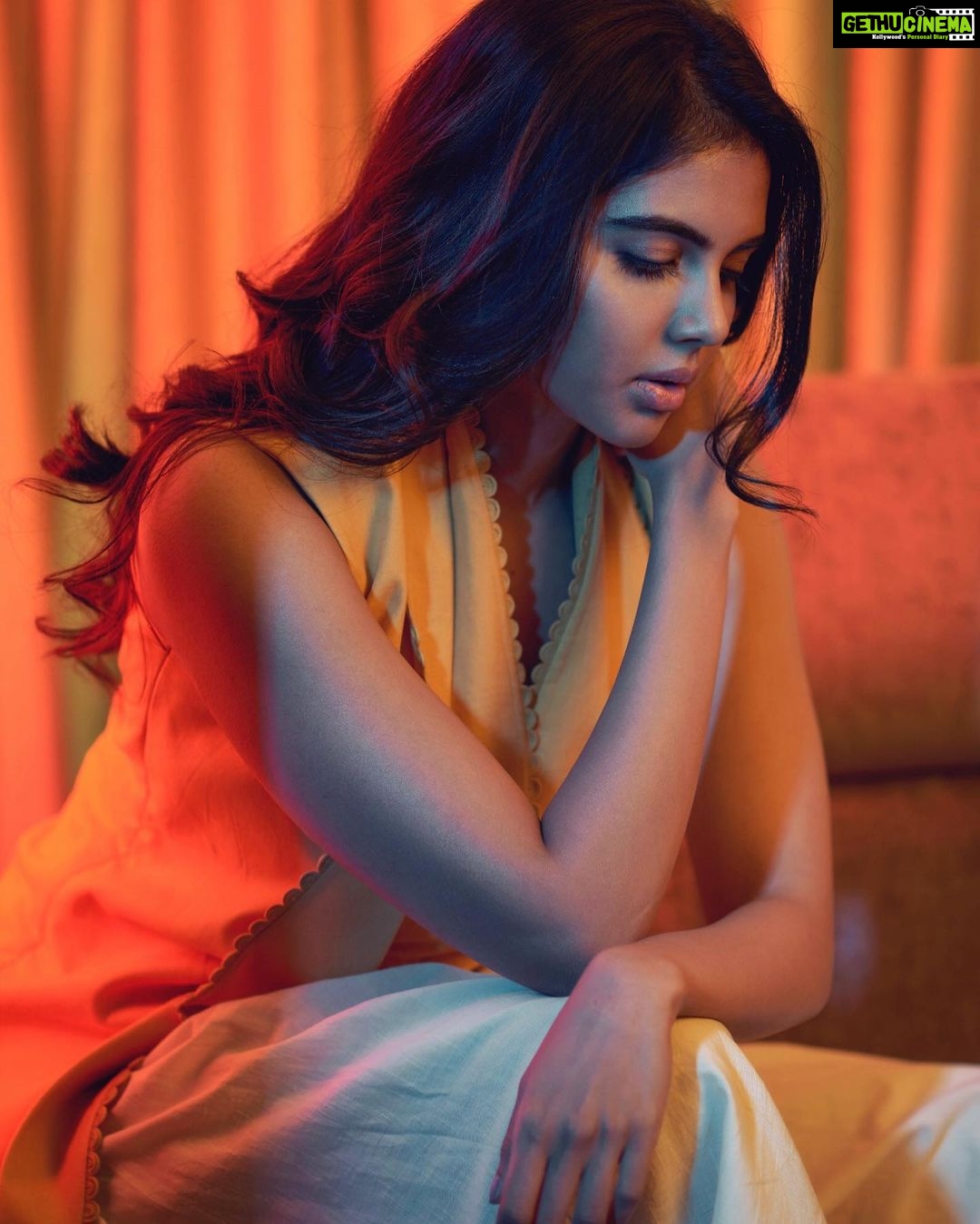Kalyani Priyadarshan Instagram - Shot by @akshay.rao.photography Outfit @ampmfashions Earrings @pratima_jukalkar Styled by @jukalker Makeup by @amitkagda Hair by @chinnahairstylist