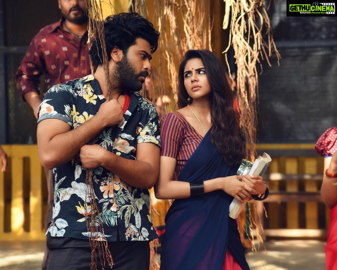 Kalyani Priyadarshan Instagram - ๐คจ๐ Kannu Kotti . . . #ranarangam