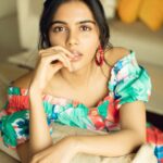 Kalyani Priyadarshan Instagram - 🍭🍬🍡 . . When @pallavi_85 puts you in head to toe @zara 😂