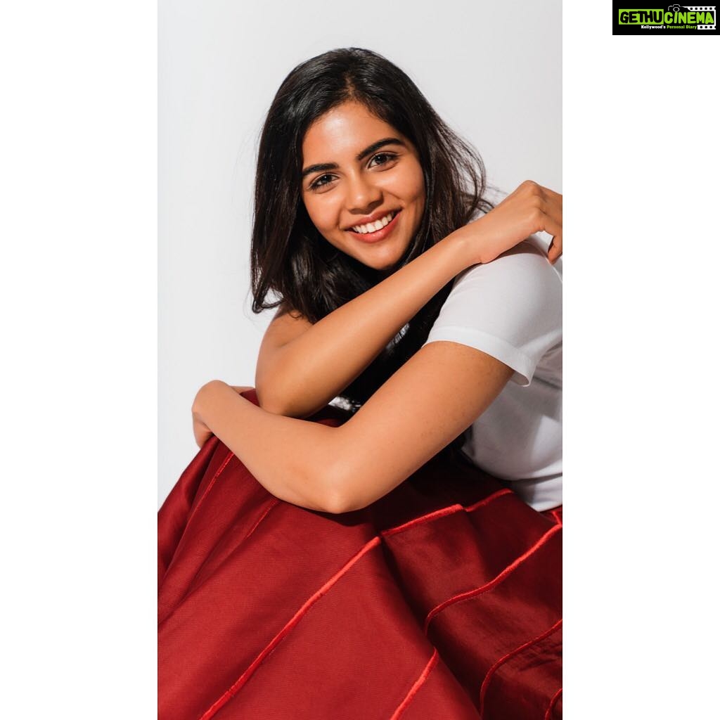 Kalyani Priyadarshan Instagram - Ehe. βΊοΈ Since there were many comments asking me to post these as well... ππ