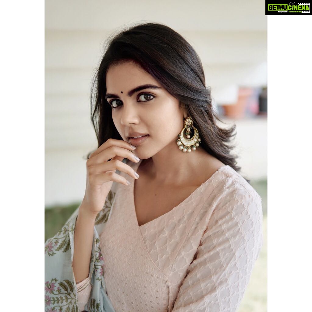 Kalyani Priyadarshan Instagram - For #Chitralahari promotions Wearing @thenehstore Afsaana collection Earrings by @harinifinejewellery Fashion Stylist @styledbyindrakshi Fashion Asssistant @rishi_chowdary Photographs by @1.10.92 Makeup by @amitkagda Hair by @chinnahairstylist