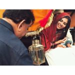 Kalyani Priyadarshan Instagram - Wrapped up my work for #marakkar. Two years ago I never imagined I’d be working with dad like this. From him shouting ‘ammu you’re not doing it right!’ when I was nervous on the first day to him shaking my hand saying ‘Superb. I don’t want to make a single cut in that shot’... I weirdly cherish everything. Love you acha. Can’t wait for the world to see your magnum opus. Glad I got to be a small part of it. 😘🤗