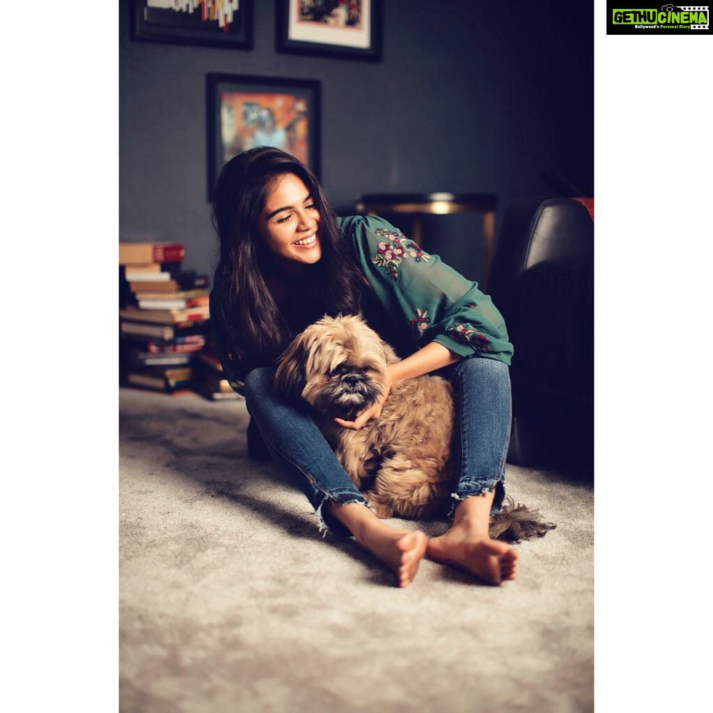 Kalyani Priyadarshan Instagram - He‘ll always come back though ♥️🐶