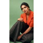 Kalyani Priyadarshan Instagram - Ehe. ☺️ Since there were many comments asking me to post these as well... 😆🙈