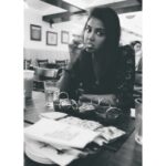 Kalyani Priyadarshan Instagram - I don’t know which one is tougher to wait for... my shot to be ready, or my food to come 🤷🏻‍♀️😋