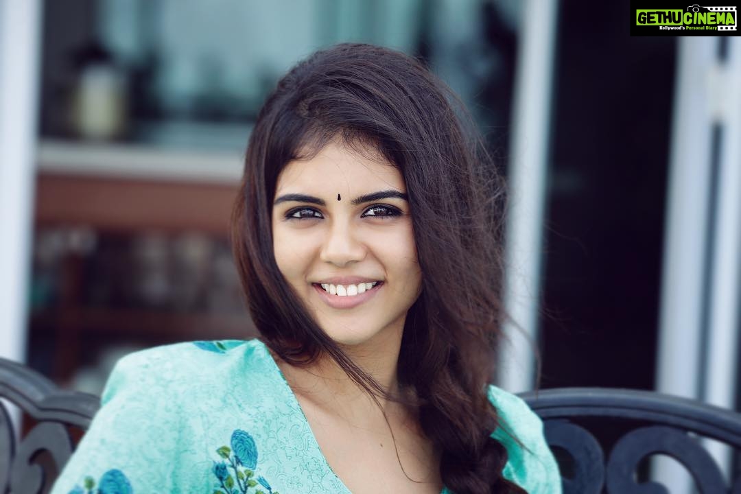 Kalyani Priyadarshan Instagram - ☺️