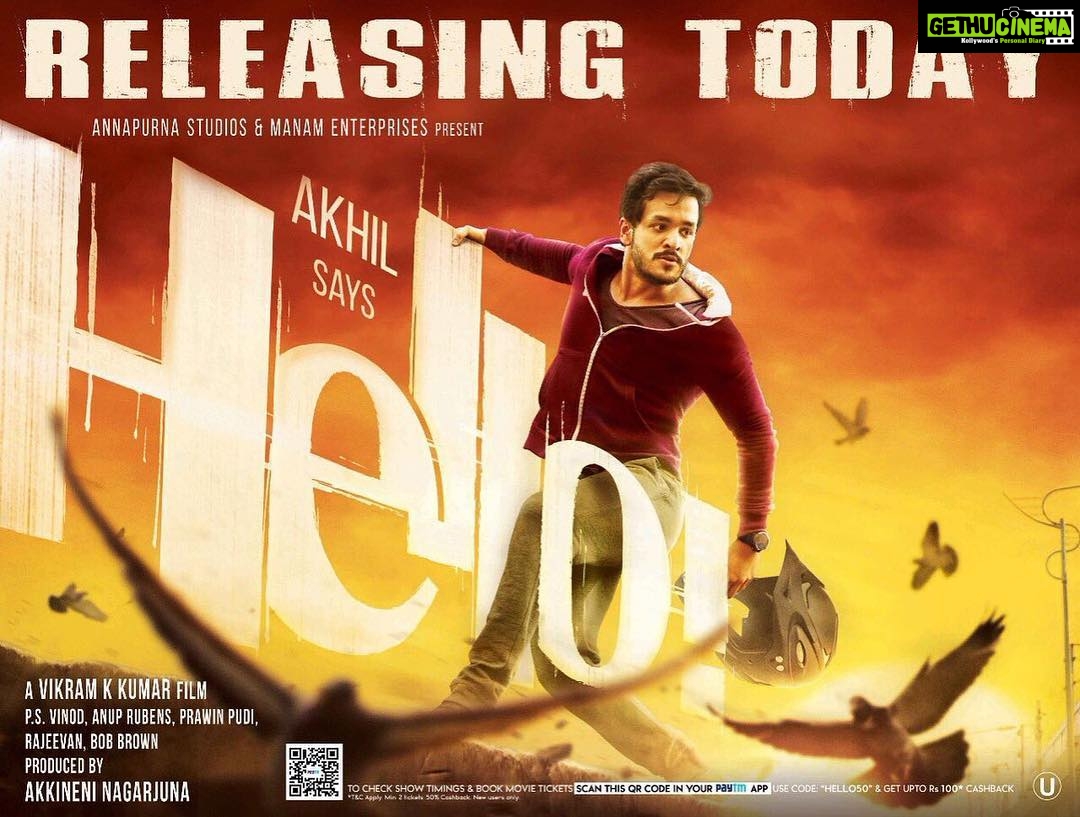 Kalyani Priyadarshan Instagram - Can’t believe our film is out today... feels like I started my first day on set only yesterday. We’ve given our all for this film and I hope you guys watch it (on a big screen) and enjoy it.... 🙏🏼 #HelloOnDec22 #akhilsayshello @akkineniakhil