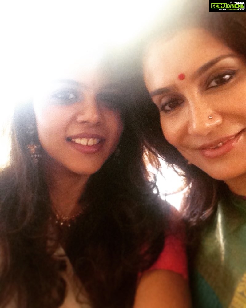 Kalyani Priyadarshan Instagram - The rare mother-daughter selfie.