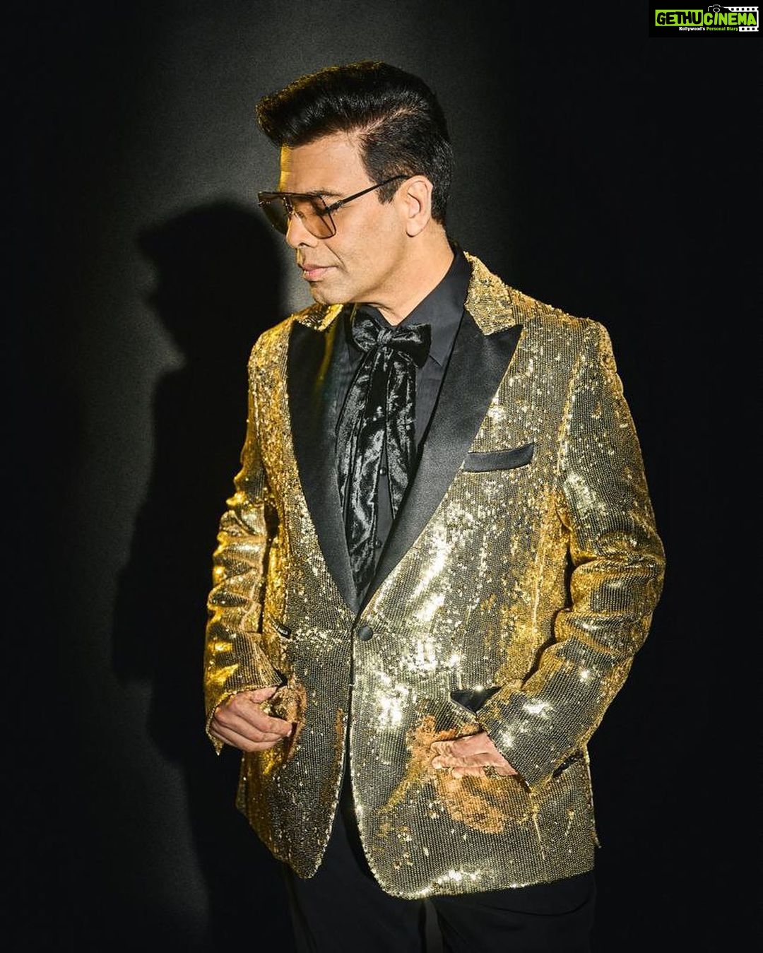 Karan Johar Instagram - Go for GOLD! Silver is a consolation and Bronze is not an option! And I don’t talk of competition ! I speak of self satisfaction….styled by @ekalakhani in @philippplein 📸 @sheldon.santos