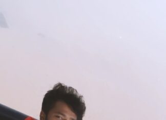 Keerthi shanthanu Instagram - One Reel 🔁Different Endings 😍 Watch @kikivijay11 ‘s to know more 💛 @gtholidays.in thank u for this experience 💛 #instagood #instagram #insta #instagram #uae #dubai #dubai🇦🇪 #hotairballoon #intheair #love #loveintheair #desert #highinthesky #sky #dubaisky #skyphotography #instagramreels #instareels