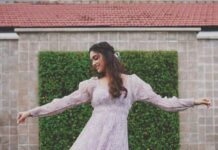 Keerthy Suresh Instagram - Getting lost in lavender 💜 #VaashiPromotions @bunastudio @shayagrams @archamehta @ruchi.munoth @vishalcharanmakeuphair @deepabambhaniya08 @down__trodden @diajohnphotography
