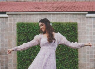 Keerthy Suresh Instagram - Getting lost in lavender 💜 #VaashiPromotions @bunastudio @shayagrams @archamehta @ruchi.munoth @vishalcharanmakeuphair @deepabambhaniya08 @down__trodden @diajohnphotography