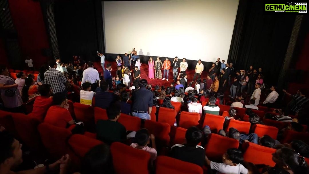 Kiara Advani Instagram - The first ever audience screening of #JugJuggJeeyo ! One of the coolest experiences for us to receive live feedback. Our hearts are filled with gratitude ππ» Our labour of love will be yours from the 24th of June β€οΈ