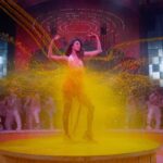 Kiara Advani Instagram - This will make you feel the love and all its colours!♥️ #RangiSari is coming out on Monday, 6th June. #JugJuggJeeyo coming to cinemas on 24th June. @karanjohar @apoorva1972 @ajit_andhare @anilskapoor @neetu54 @varundvn @manieshpaul @mostlysane @raj_a_mehta @rishiwrites @sethkavita @seth_kanishk @azeemdayani @boscomartis @dharmamovies @viacom18studios @tseries.official