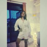 Kiran Rathod Instagram - Love Yourself More ......❤️❤️🤍. 🥳 🤗 😋 🥰 🤩 😘 🤗 🤠 💗 #saturdaynight #saturday #weekend #instagood #instadaily #style#fashion #lookoftheday #picoftheday #ootd #travel#photography#blessed