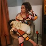 Kiran Rathod Instagram – सुकून 
Peace 
சமாதானம்
❤️my peace 
💗my jaan
❤️my love
🥰my kids
💞my world
❤no words
💖 missing the third one 😆
#pugs #puglove #pugsofinstagram #pet #doglover #dogsofinstagram #pets #petlovers 
#thirddogmissing😆😆