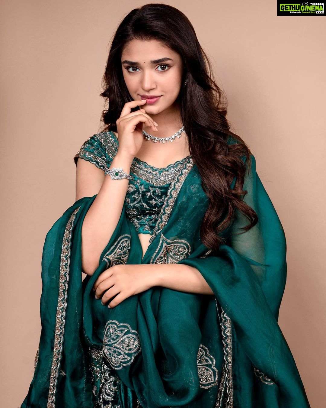 Krithi Shetty Instagram - Do what makes your heart happy #beyourself 💚 • • Outfit - @mrunalinirao @lovestruckcowhq Jewellery - @chahat.jewellers Styled by - @ashwin_ash1 & @hassankhan_3 asst by - @hansikamawle Hair - @venkymakeupstudio Makeup - @chaks_makeup Photographer - @kiransaphotography