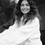 Kriti Kharbanda Instagram - The magic of black and white and a great photographer ♥️ . . . 📸 @pulkitsamrat 😘😘 . . . . #blackandwhite #magic #travel #happiness #kktravels