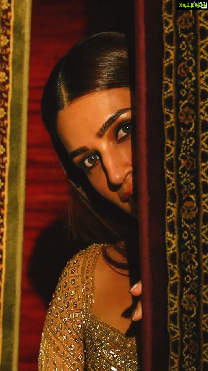 Kriti Sanon - 1.5 Million Likes - Most Liked Instagram Photos
