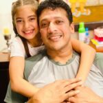 Lara Dutta Instagram - Always Daddy’s little girl!! Happy Fathers Day to the most special men in my life!! 😍😍😍. @mbhupathi @lalitduttadtt @saldanhaclestin @mishcheryl @coaching101_bycheryl @sabrinathegoodwitch @kavitabhupathichadda #krishnabhupathi