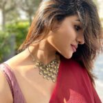 Leesha Instagram - Sunday click 💞😋 It’s a selfie though 🤳 🙈 #loveyourself DIY 😎 ❣️ ❣️ ❣️ ❣️ ❣️ ❣️ ❣️ ❣️ ❣️ ❣️ ❣️ #picoftheday #sunday #love#leesha #fyp #foryou #instagood #instapost##trending #viralpost #sareelove #saree #leeshaeclairs #bekind #beyourself