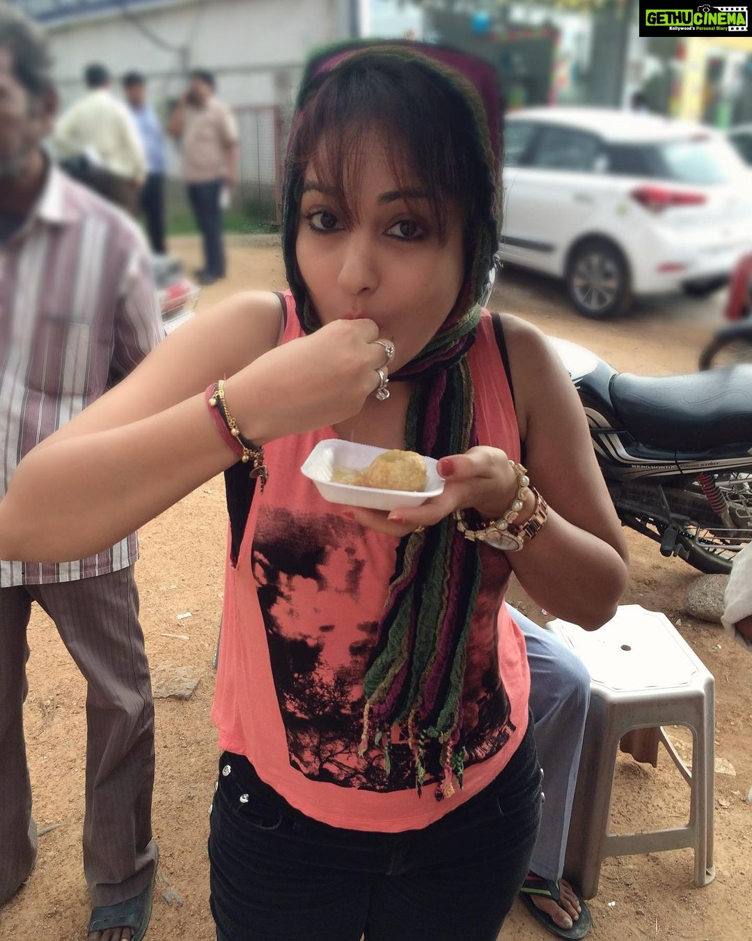 Madhavi Latha Instagram - #panipurilovers😝😆😍