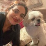 Madhoo Instagram - 🐶 💜💜💜💜💜 Mumbai, Maharashtra