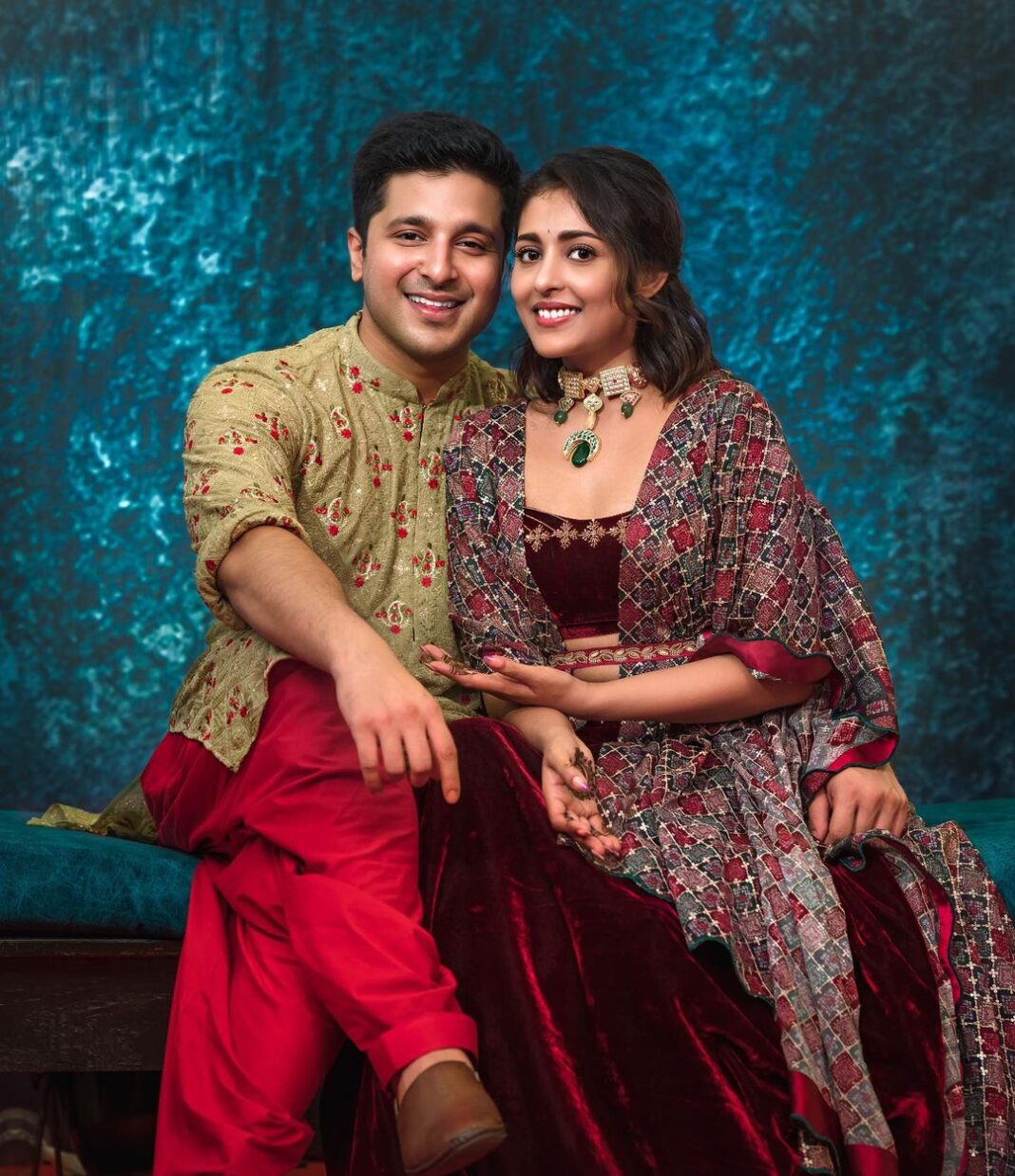 Madhu Shalini Instagram - Thank you for all the love we’ve received. We look forward to the new chapter of our lives with hope and gratitude in our hearts. Love MADHU SHALINI & GOKUL ♥️ PC 📸@redantzstudios MUA @raniaruna027 JEWELRY @rajianand