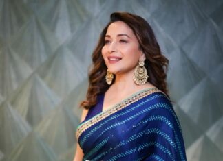 Madhuri Dixit Instagram - 💙 #Saree #SareeLove #White #Wednesday #WednesdayVibe